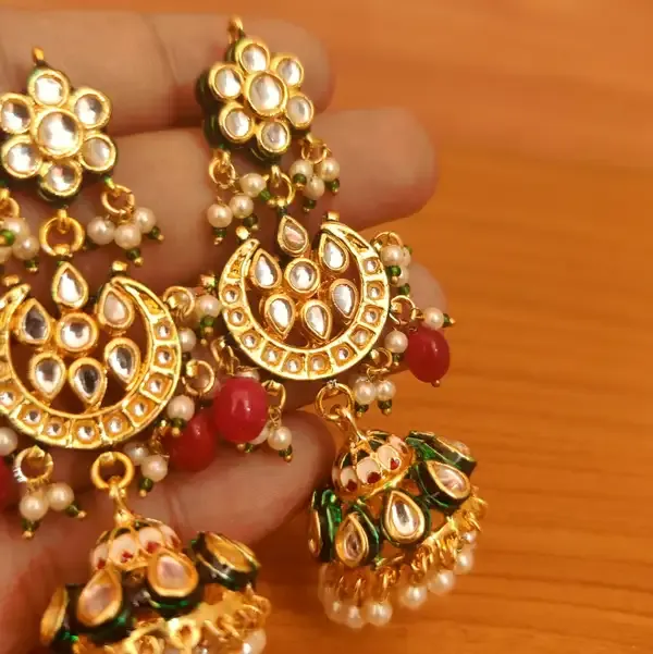 Ruby_&_Emerald_Kundan_Meenakari_Jhumka'S_For_Women