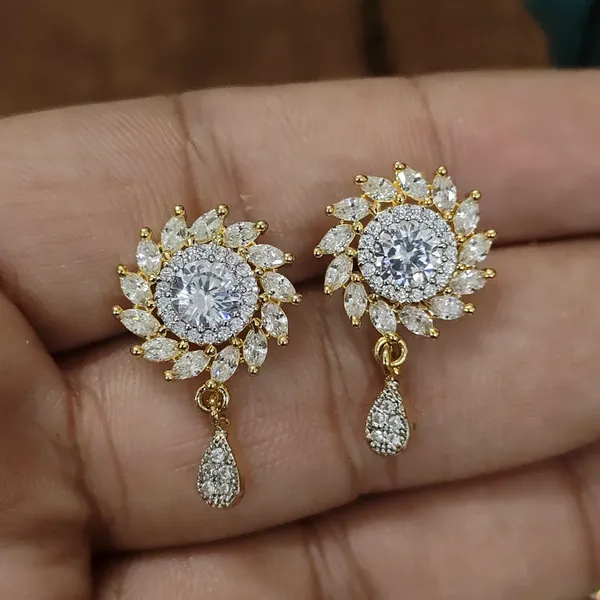 Sparkling_Round_Solitaire_CZ_Marquise_Mangalsutra_Set_with_Earrings