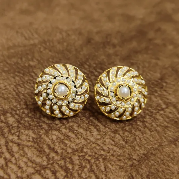 Vintage_Pearl_Swirl_Stud_Earrings_–_Elegant_Designer_Artificial_Jewellery