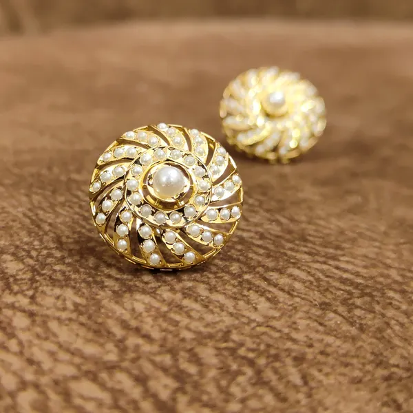 Vintage_Pearl_Swirl_Stud_Earrings_–_Elegant_Designer_Artificial_Jewellery