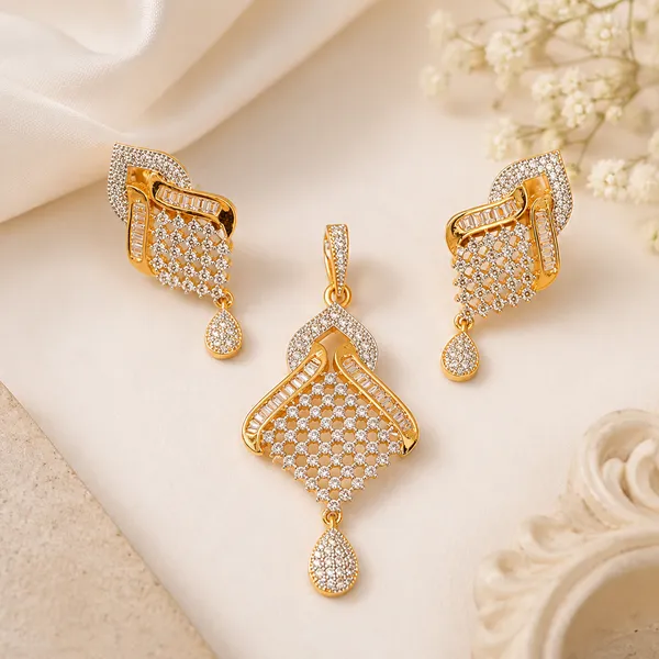 Diamond_Look_Zircon_Studded_Pendant_and_earrings_Set_With_Chain