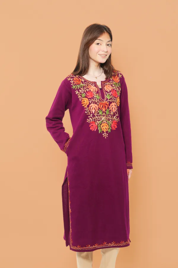 MHIZHA_Knitted_Woolen_Kurta_with_Pants