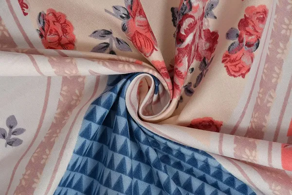 220TC_Premium_Elastic_Fitted_100%_Cotton_Feel_Printed_King_Size_Double_Bed_Bedsheet_with_2_Pillow_Cover_(72"x78"_Upto_6"_Mattress)_Red_Blue_Domas