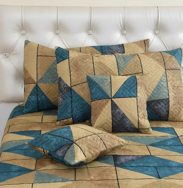 Premium_5-Piece_Cotton_Bedding_Set:_Includes_1_Flat_Bedsheet,_2_Quilted_Zipped_Pillow_Covers,_2_Quilted_Cushion_Covers,_and_2_Cushion_Fillers