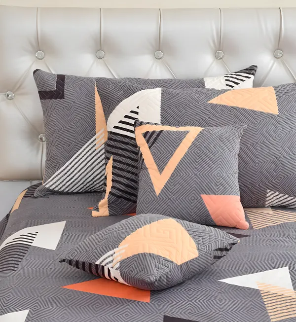 Premium_5-Piece_Cotton_Bedding_Set:_Includes_1_Flat_Bedsheet,_2_Quilted_Zipped_Pillow_Covers,_2_Quilted_Cushion_Covers,_and_2_Cushion_Fillers
