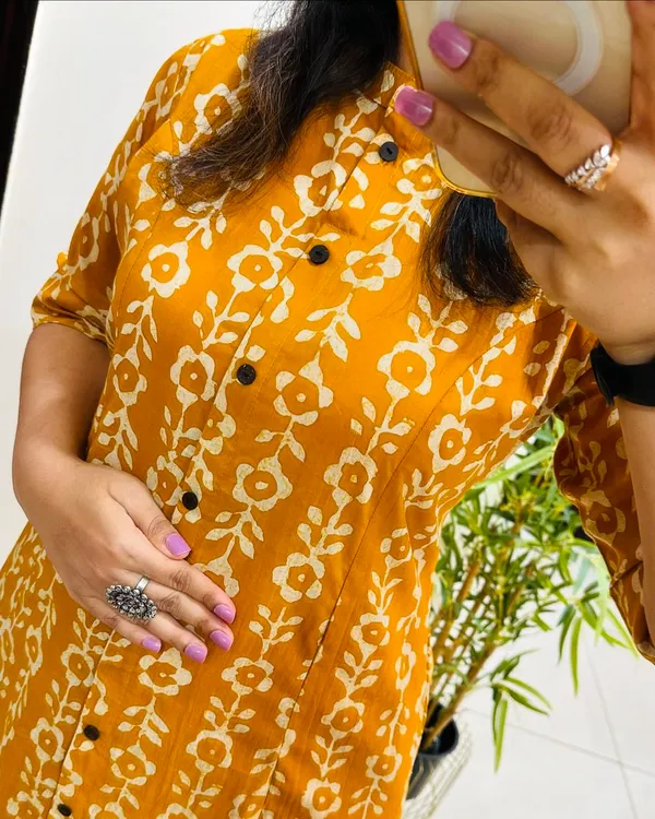 Yellow_Mandala_Cotton_Kurta_And_Pant_Raksha_Bandhan_Co-Ord_Set_for_Women