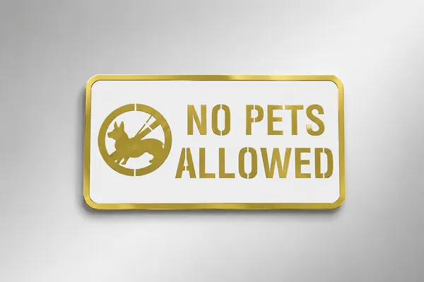 NO_PETS_ALLOWED_ACRYLIC_WHITE_GOLDEN_PLATE