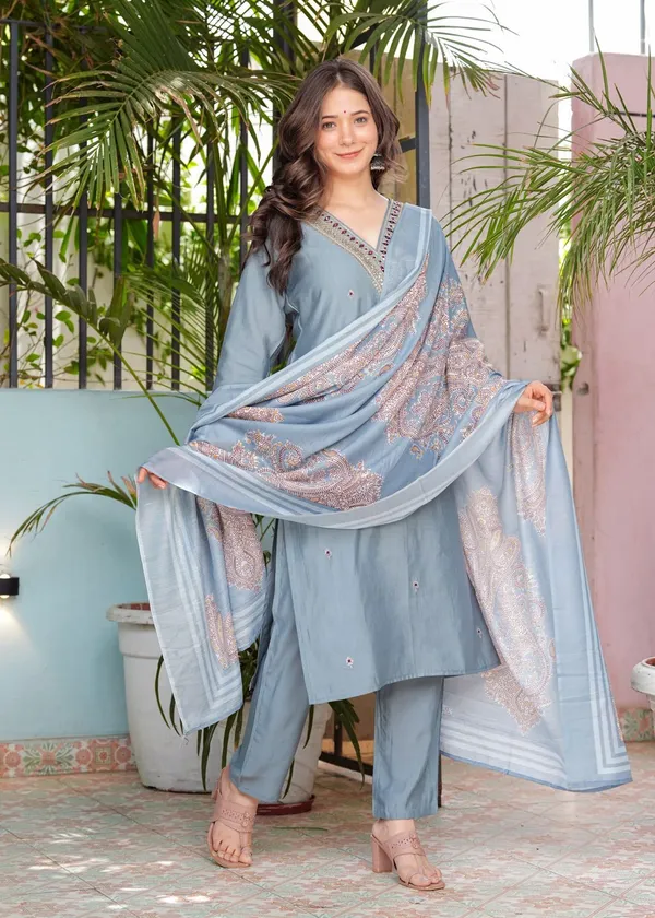 Grey_Cotton_Regular_Fit_Solid_Silk_Kurta_Pant_And_Dupatta_Set_For_Women