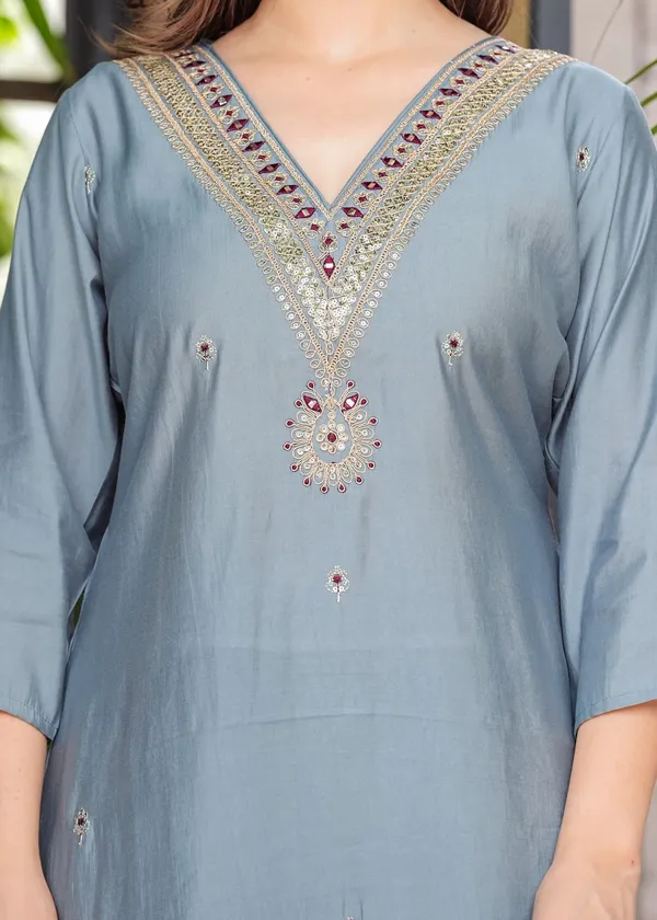 Grey_Cotton_Regular_Fit_Solid_Silk_Kurta_Pant_And_Dupatta_Set_For_Women