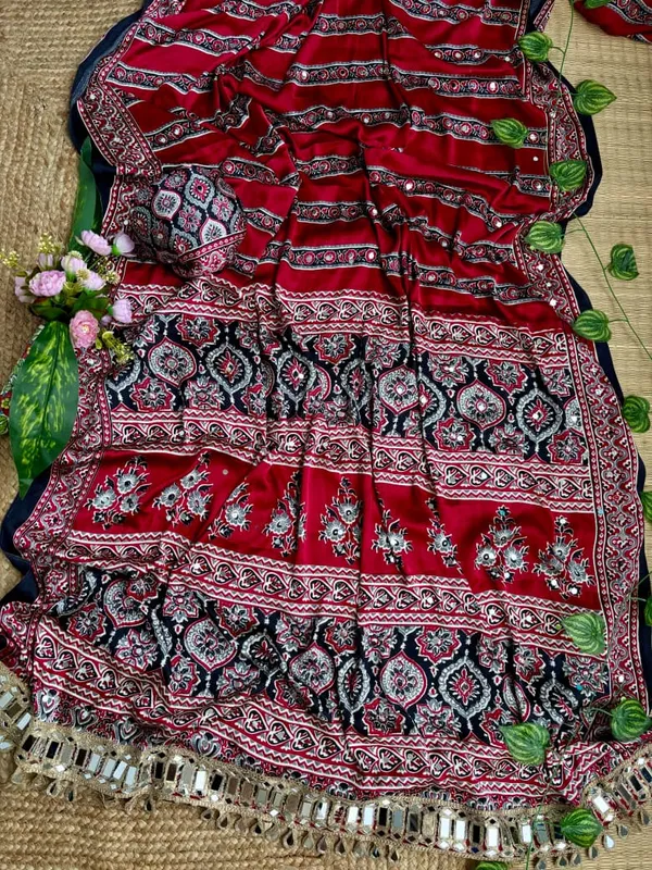 Black_Ajarakh_Print_Mirror_Work_Saree