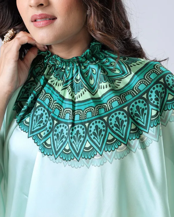 Light_Green_Trendy_Free-Hand_Mandalaa_Print_Saree