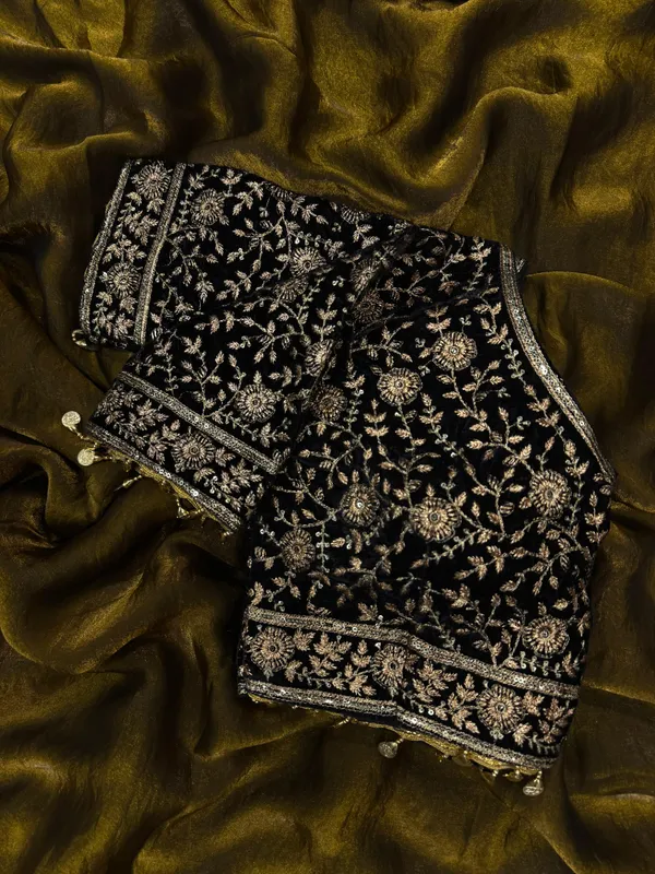 Dark_Mustard_Classic_Marodi_Embroidered_Saree