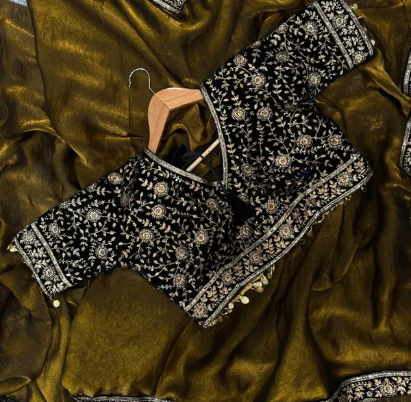 Dark_Mustard_Classic_Marodi_Embroidered_Saree