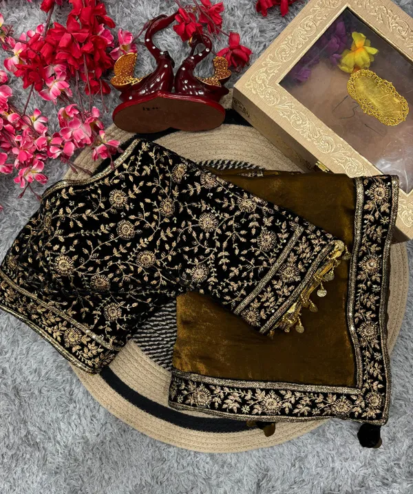 Dark_Mustard_Classic_Marodi_Embroidered_Saree