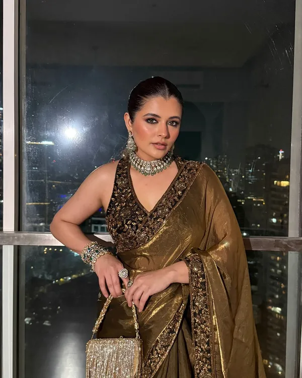 Dark_Mustard_Classic_Marodi_Embroidered_Saree