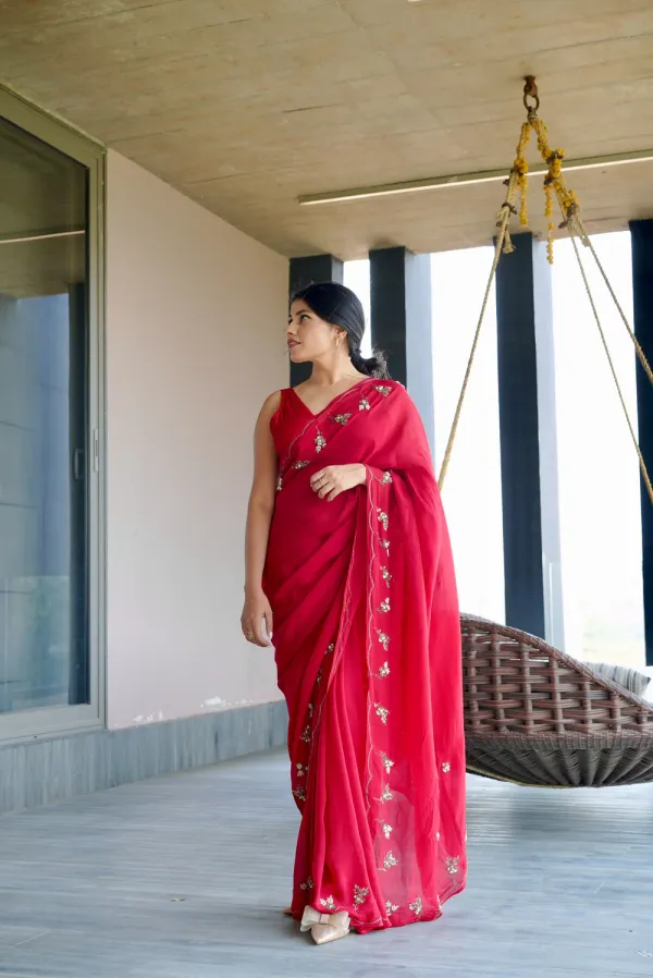 Red_Shaded_Mul_Silk_Handwork_Designer_Saree
