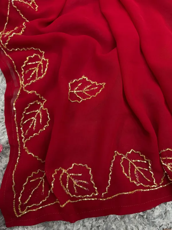 Red_Blooming_Silk_Handwork_Designer_Saree