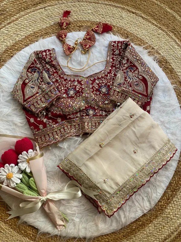 Cream_Syska_Silk_Designer_Saree