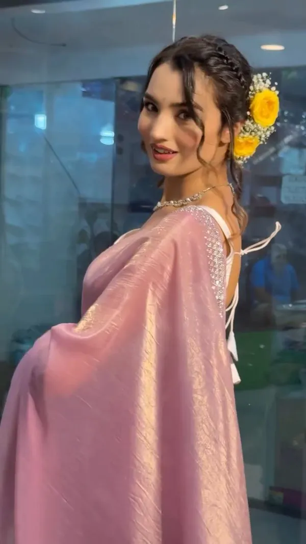 Lavender_Zariwork_Crush_Organza_Embroidered_Saree