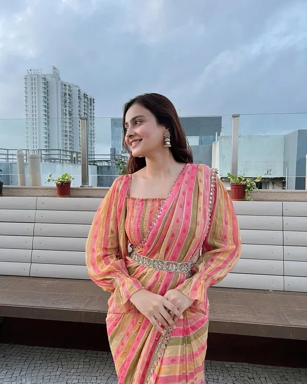 Multicolor_Thread_and_Siquance_Work_Designer_Saree
