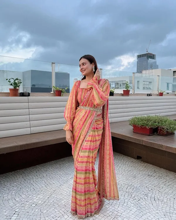Multicolor_Thread_and_Siquance_Work_Designer_Saree
