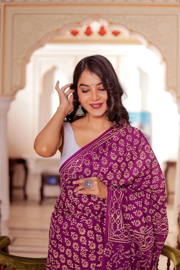 Purple_Mulmul_Cotton_Block_Print_Saree