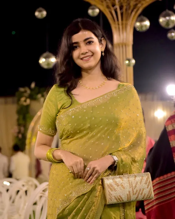 Green_Soft_Silk_Handwork_Designer_Saree