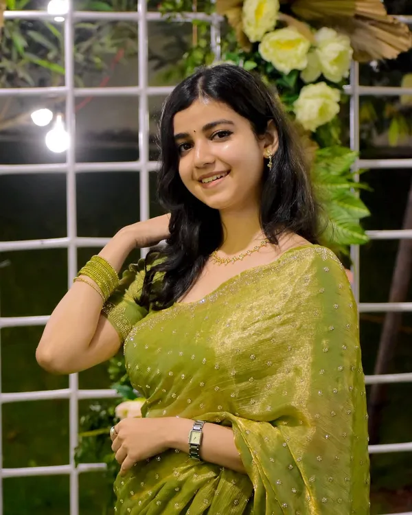 Green_Soft_Silk_Handwork_Designer_Saree