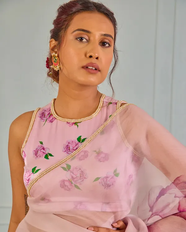 Lilac_Organza_Motiwork_Embroidered_Saree
