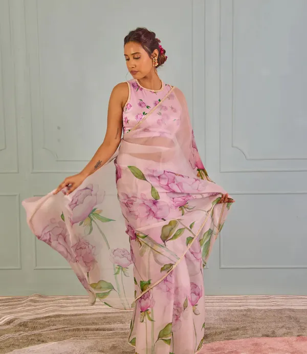 Lilac_Organza_Motiwork_Embroidered_Saree