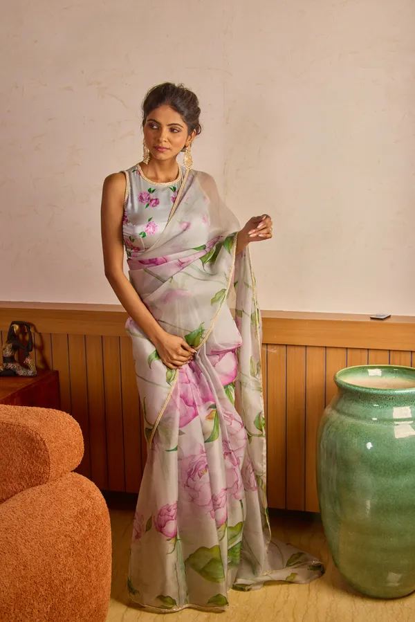 Grey_Organza_Motiwork_Embroidered_Saree
