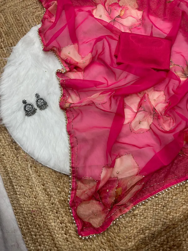 Rani_Katdana_and_Beads_Hand-Embroidered_Saree