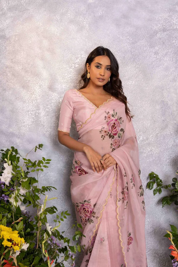 Pink_Organza_Motiwork_Embroidered_Saree