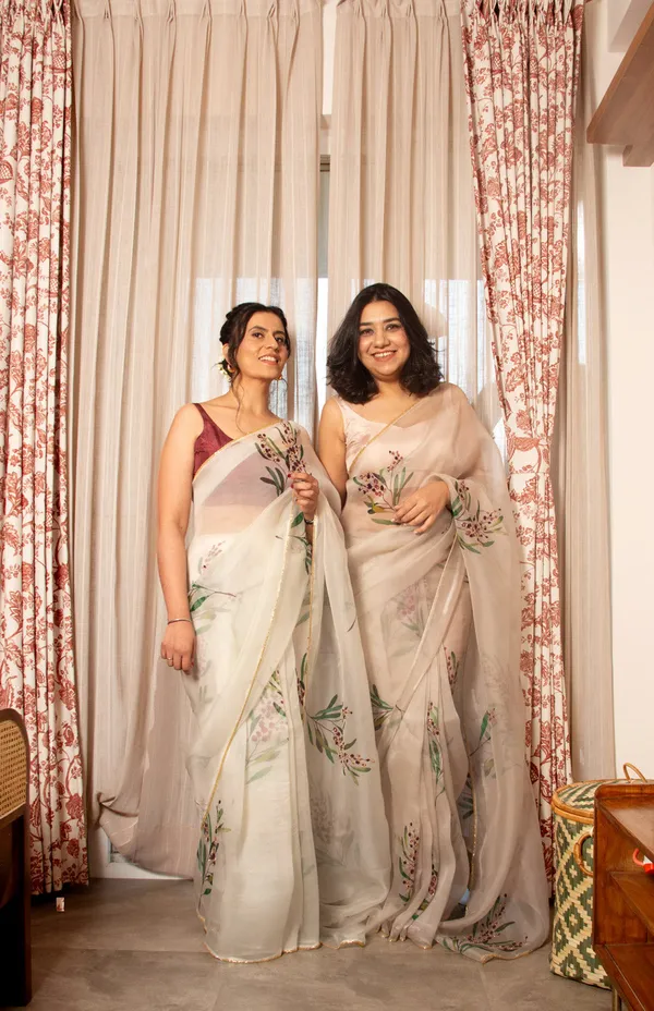 Off-White_Organza_Motiwork_Embroidered_Saree