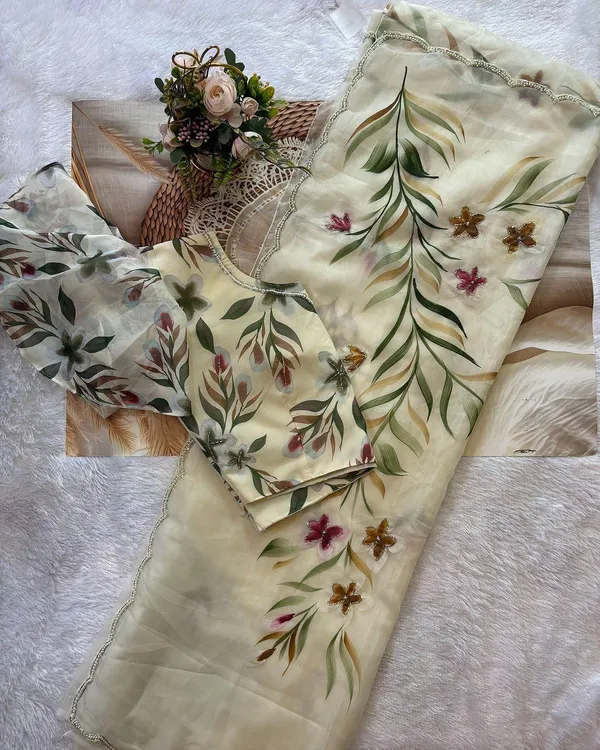 Beige_Organza_Motiwork_Embroidered_Saree