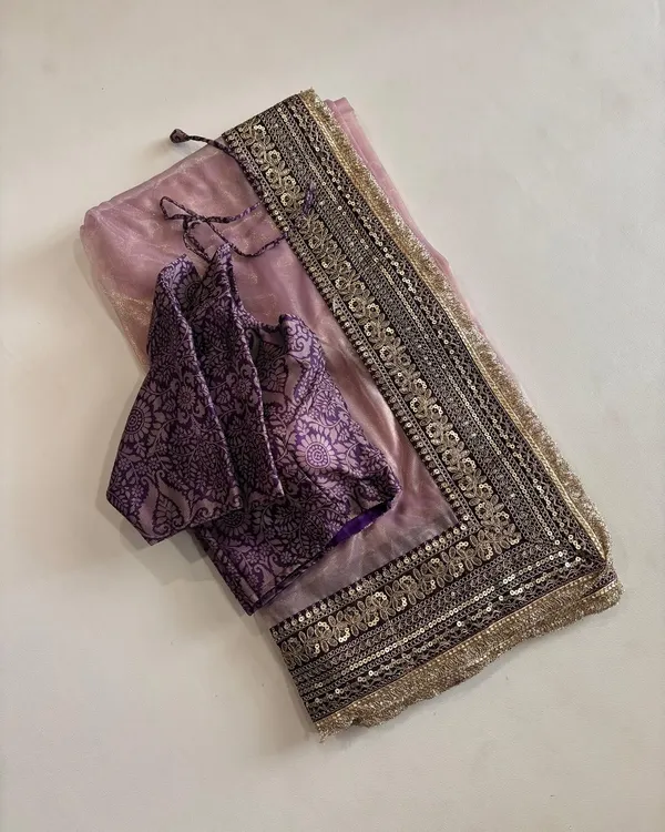 Lavender_Classic_Marodi_Embroidered_Saree