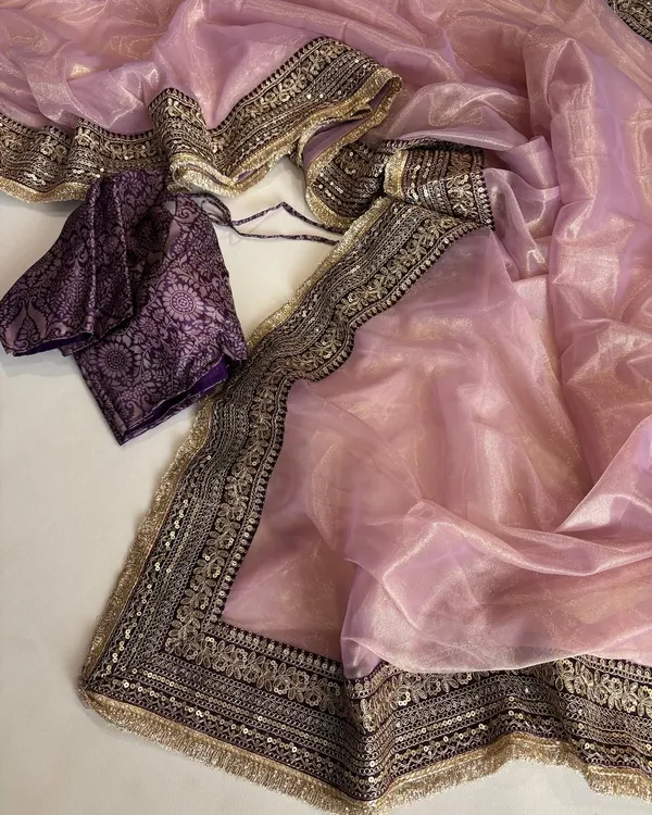 Lavender_Classic_Marodi_Embroidered_Saree