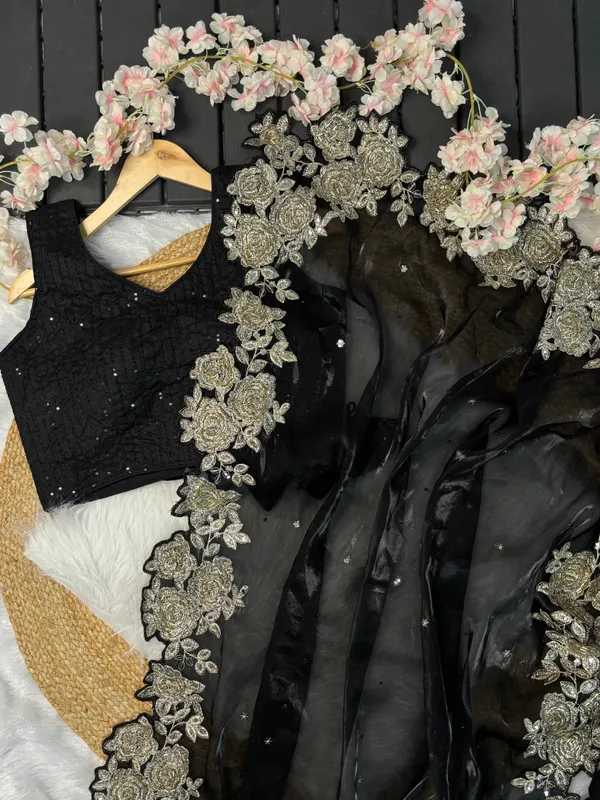 Black_Floral_Embroidered_Designer_Saree