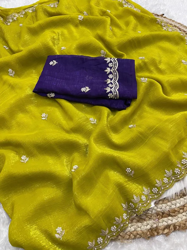 Perot_Crush_Silk_Moti_Embroidered_Saree