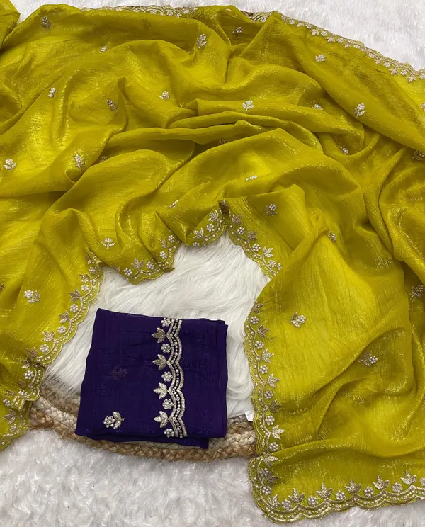 Perot_Crush_Silk_Moti_Embroidered_Saree