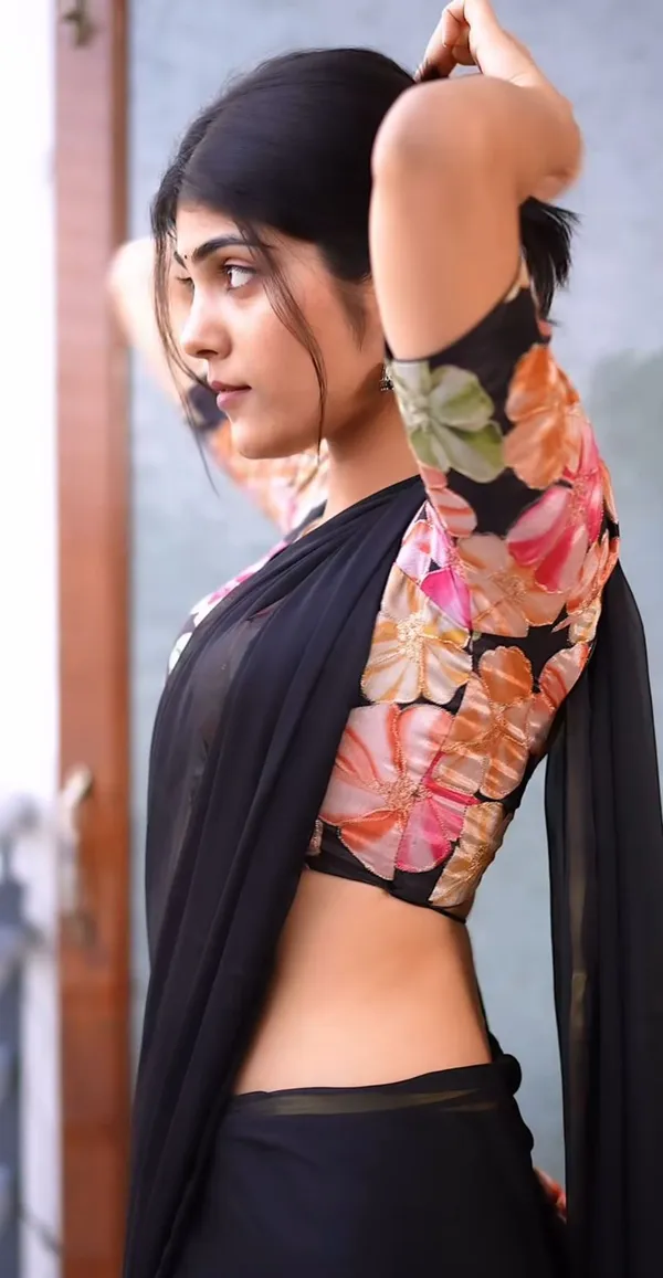 BLACK_SOFT_GEORGETTE_EMBROIDERED_SAREE
