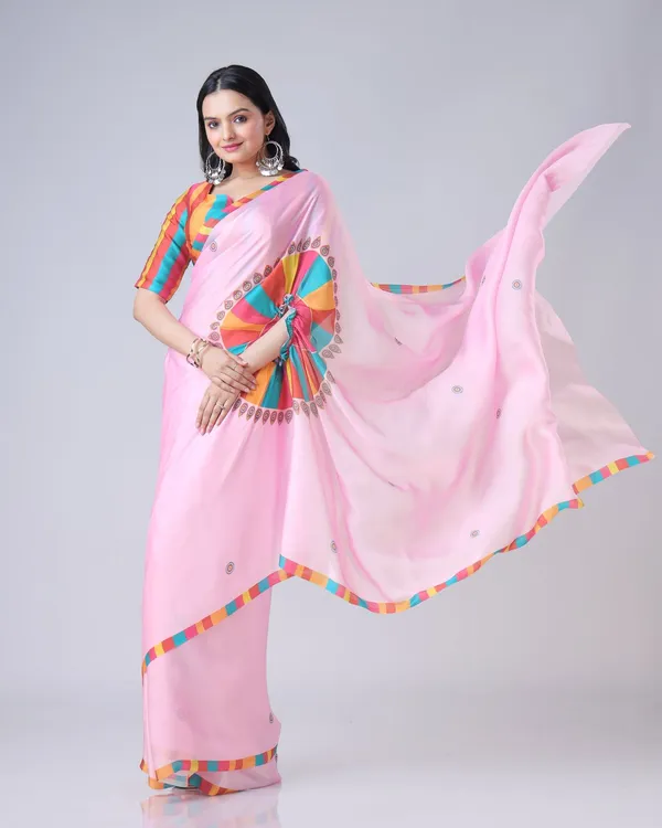 Pink_Trendy_Free-Hand_Mandalaa_Print_Saree