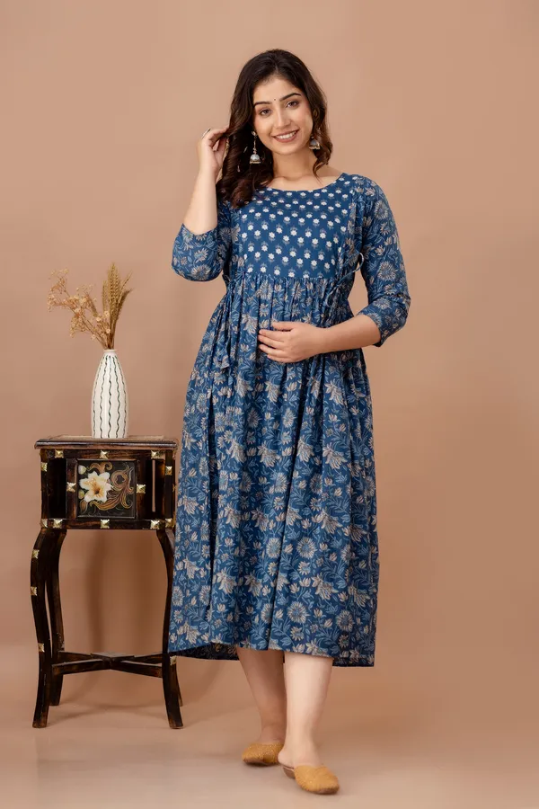Black_fly_moon_Cotton_Printed_Maternity_And_Feeding_Kurti_Combo_Of_2