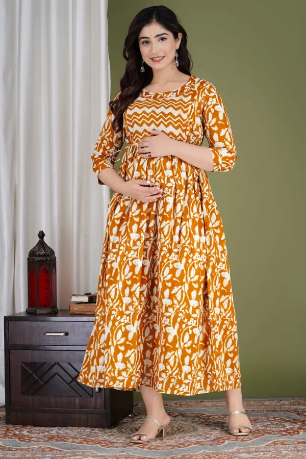 Black_fly_zak_Cotton_Printed_Maternity_And_Feeding_Kurti_Combo_Of_2