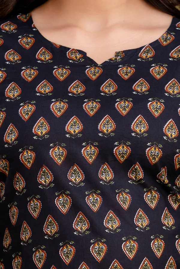 Black_pan_cotton_printed_top