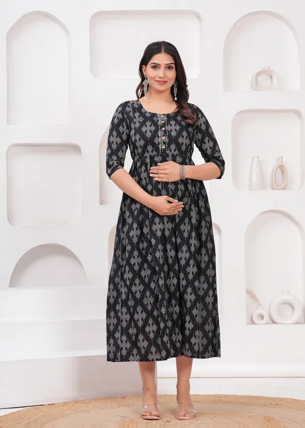 Black_plus_cotton_maternity_and_feeding_kurti