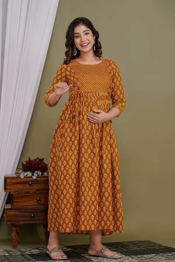 Brown_crunh_cotton_maternity_and_feeding_kurti