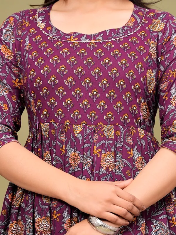 Burbun_check_cotton_maternity_and_feeding_kurti_Combo_Of_2