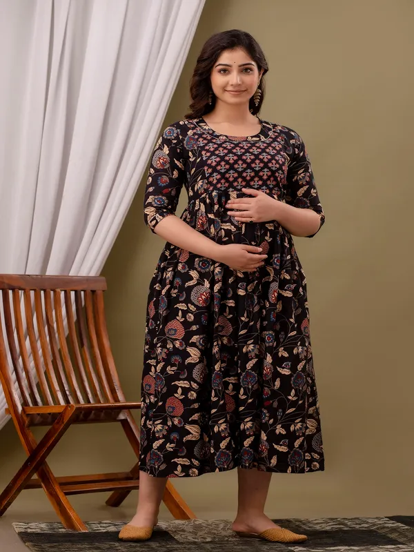 Check_gramer_cotton_maternity_and_feeding_kurti_Combo_Of_2