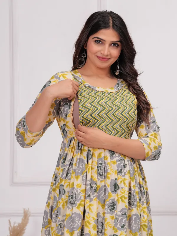 Lahriya_patkha_cotton__maternity_and_feeding_kurti